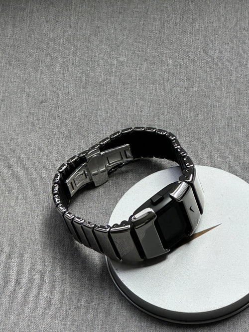 Nike D-Line Satin Silver Digital Watch | Rare Collectible | Unisex Retro Sports Timepiece