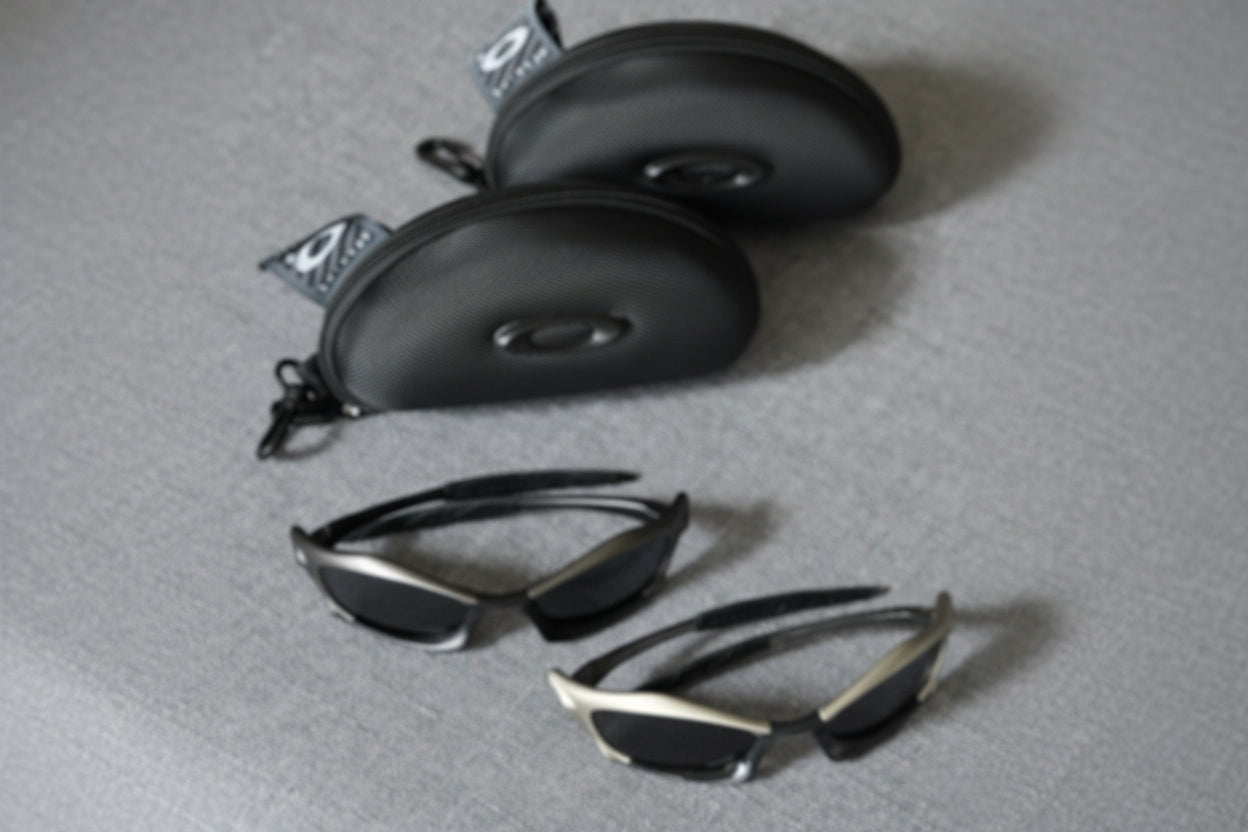 Vintage Oakley Splice Sunglasses: Polished SILVER Frame, Black Lenses - Vintage Collectible