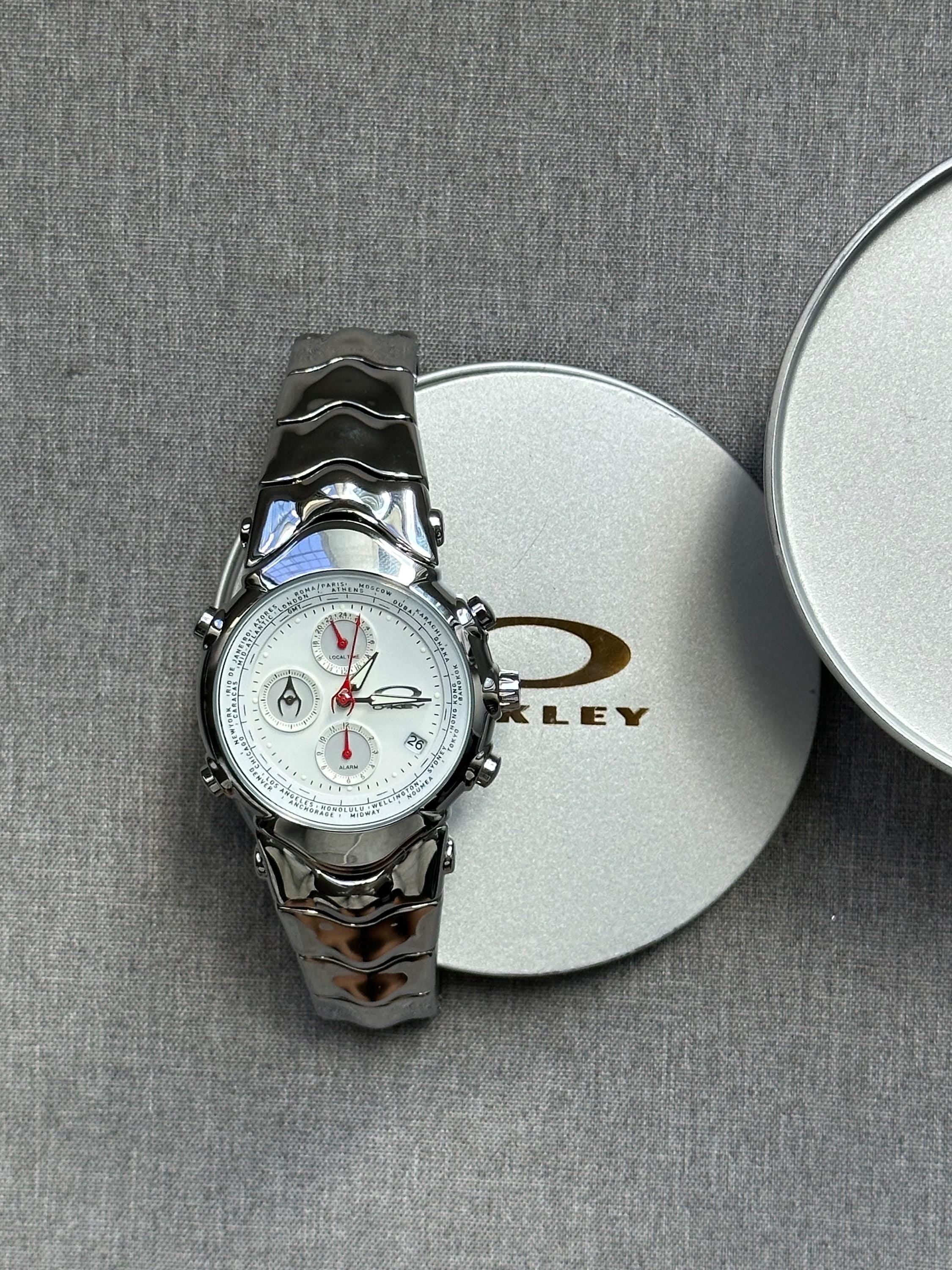 Oakley Judge Chronograph Watch – Blue/ White/ Black Dial, Stainless Steel Polished Bracelet, Swiss Movement